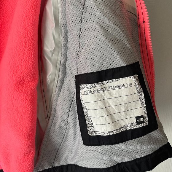 The North Face Girls Anura Rain TriClimate Jacket - Picture 9 of 11